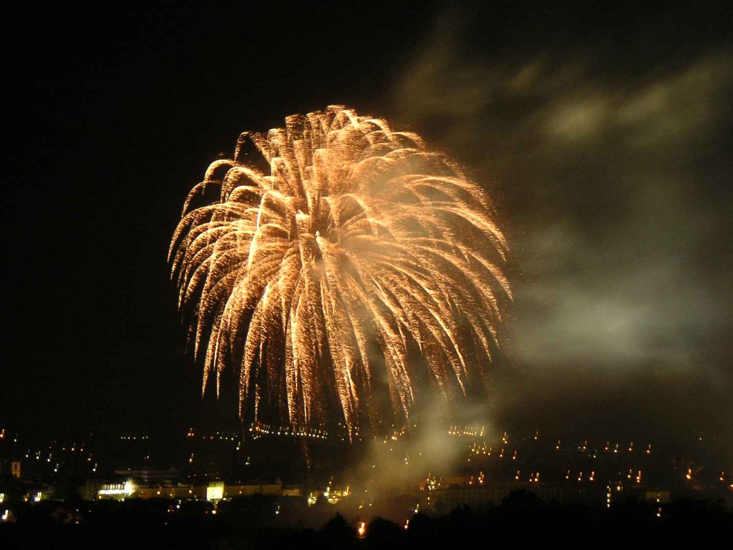 Heimkino Wir wünschen Ihnen alles Gute für das neue Jahr 2026 - News, Bild 1
