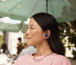 Service JBL bringt Sonderedition des JBL Tour PRO 3 in Blau auf den Markt / Gleicher Premium-Sound, neuer stilvoller Look - News, Bild 1