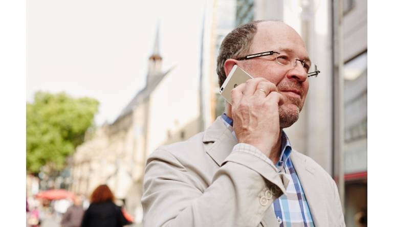 mobile Devices Deutsche horten noch 167 Millionen Alt-Handys - News, Bild 1