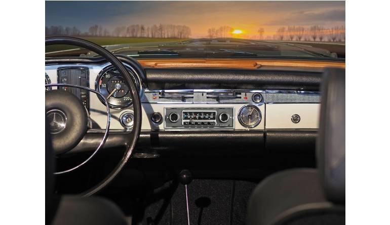 Autoradio 1-DIN Blaupunkt Frankfurt Stereo MB im Test, Bild 1