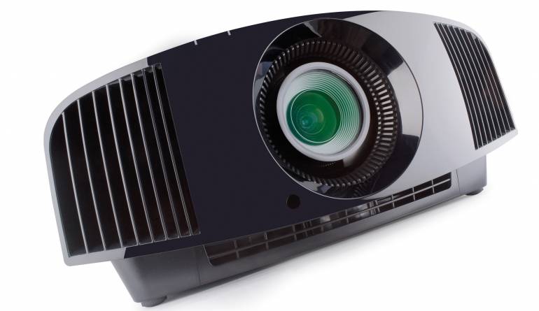 Beamer Sony VPL-VW290ES im Test, Bild 1